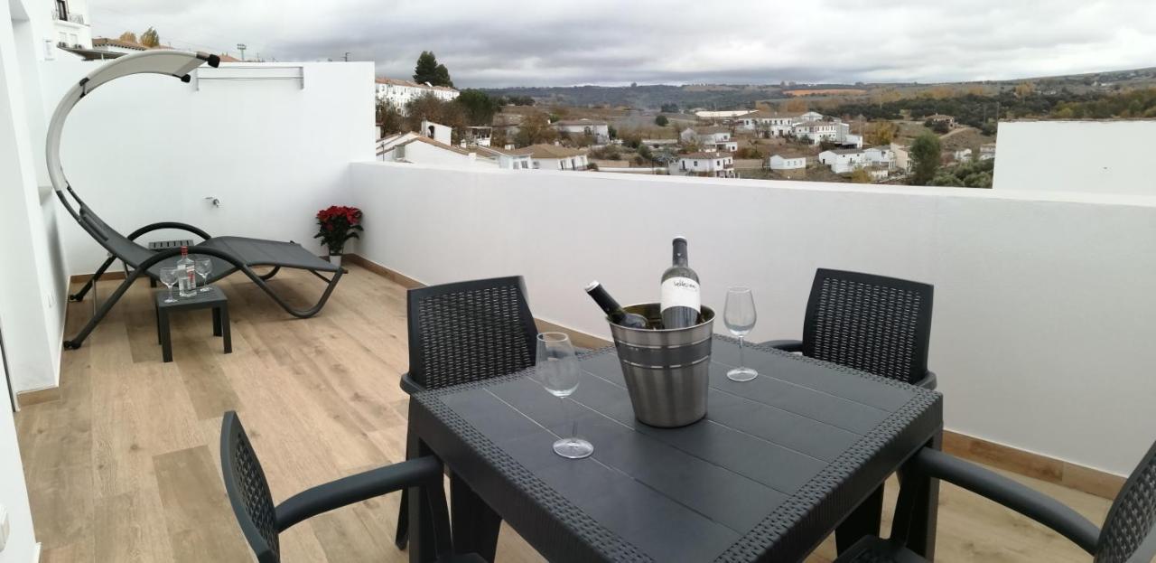 Апартаменты Atico Dayma Setenil De Las Bodegas Экстерьер фото
